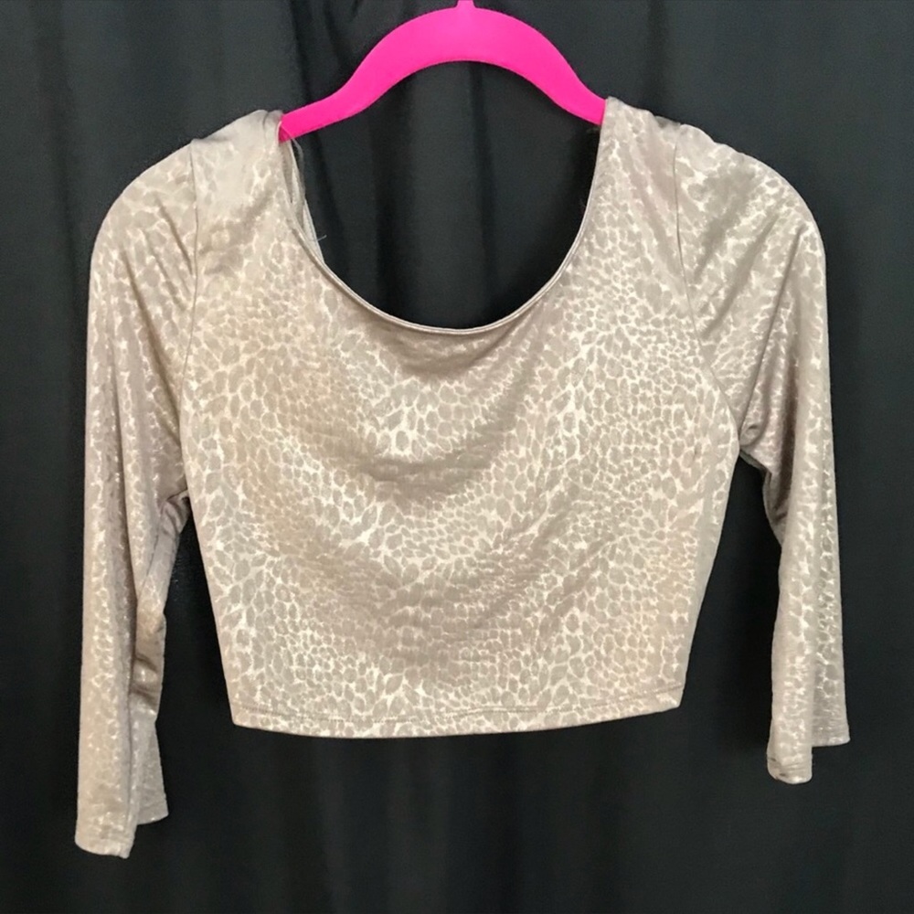 Metallic Crop Top - Picture 2 of 2